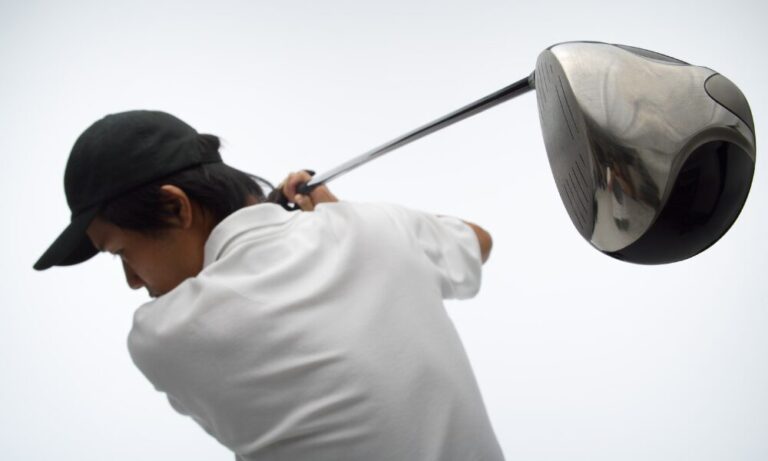 ゴルフスイング